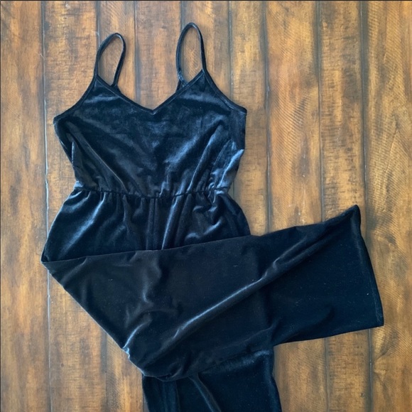 wild fable Pants - ⭐️Host Pick⭐️ NWT velvet jumpsuit